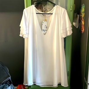 NWT Show me your Mumu white ruffle sleeve dress